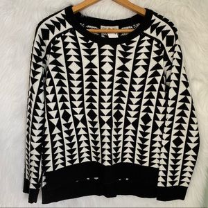 Pink Rose Black And White Geometric Print Sweater